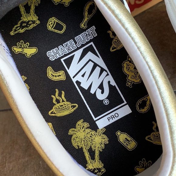 VANS SLIP ON PRO SHAKE JUNT BLACK/GOLD MENS - Picture 11 of 16